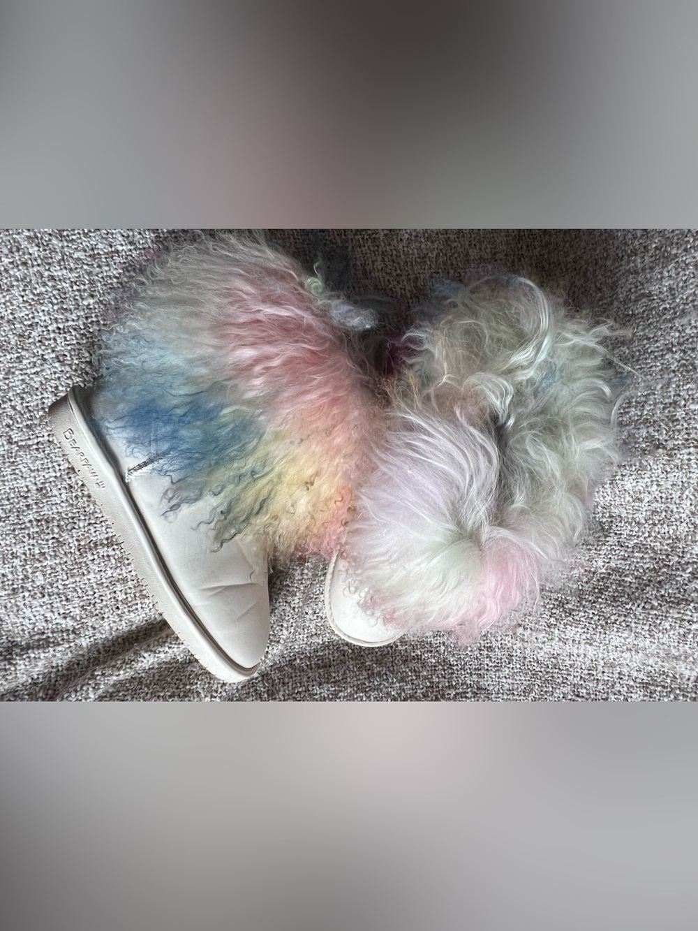 Size 8 BEARPAW Boo Rainbow Tie-Dye Curly Lamb Fur Ankle Boots – Off-White